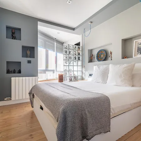 Vistas Ria Con Parking Виго